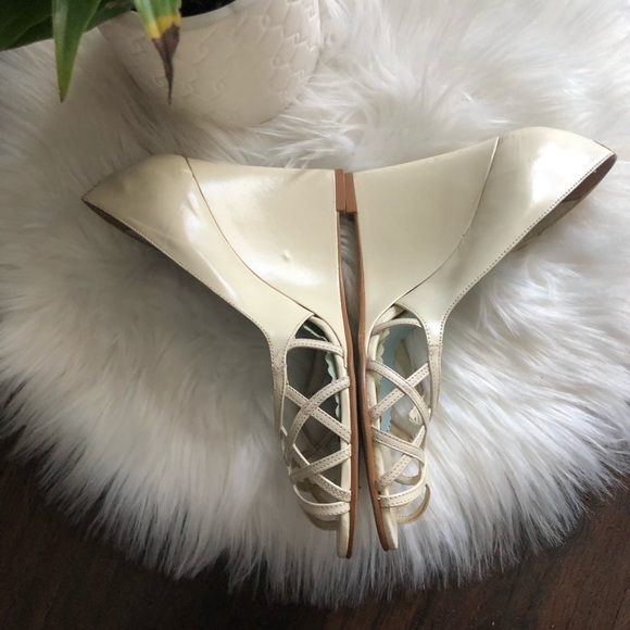 Lui Ching cut out wedge heels - Picture 3 of 7